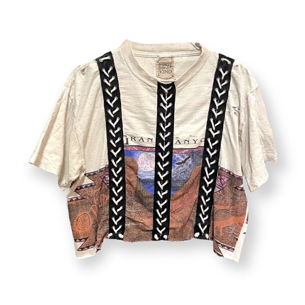 FURST OF A KIND Reworked Vintage Crop Tee O/S